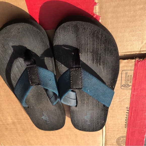 Everest Mens  Dark Green Comfort Flip Flops Sherpa Thong Sandals Size 9.5 - Picture 6 of 11